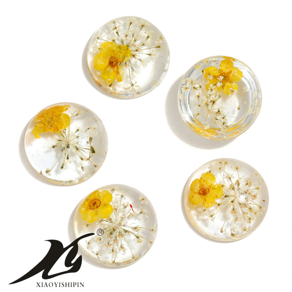 Xiaoyi jewelry Accessories, creative and fashionable built-in dried flower round resin diamond, Japanese and Korean style accessories wholesale