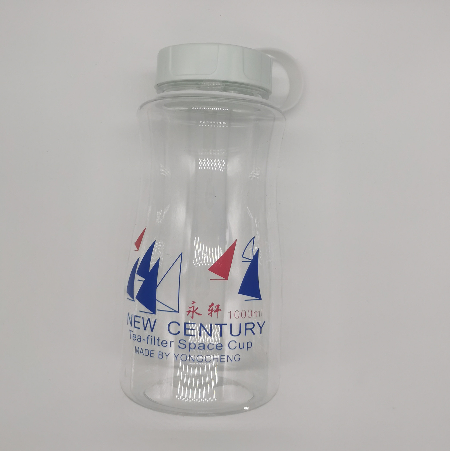Wholesale of classic space cups, thickened large-capacity, shock-resistant and explosion-proof cups, plastic water cups, migrant workers' cups, filter screens and portable cups details Picture