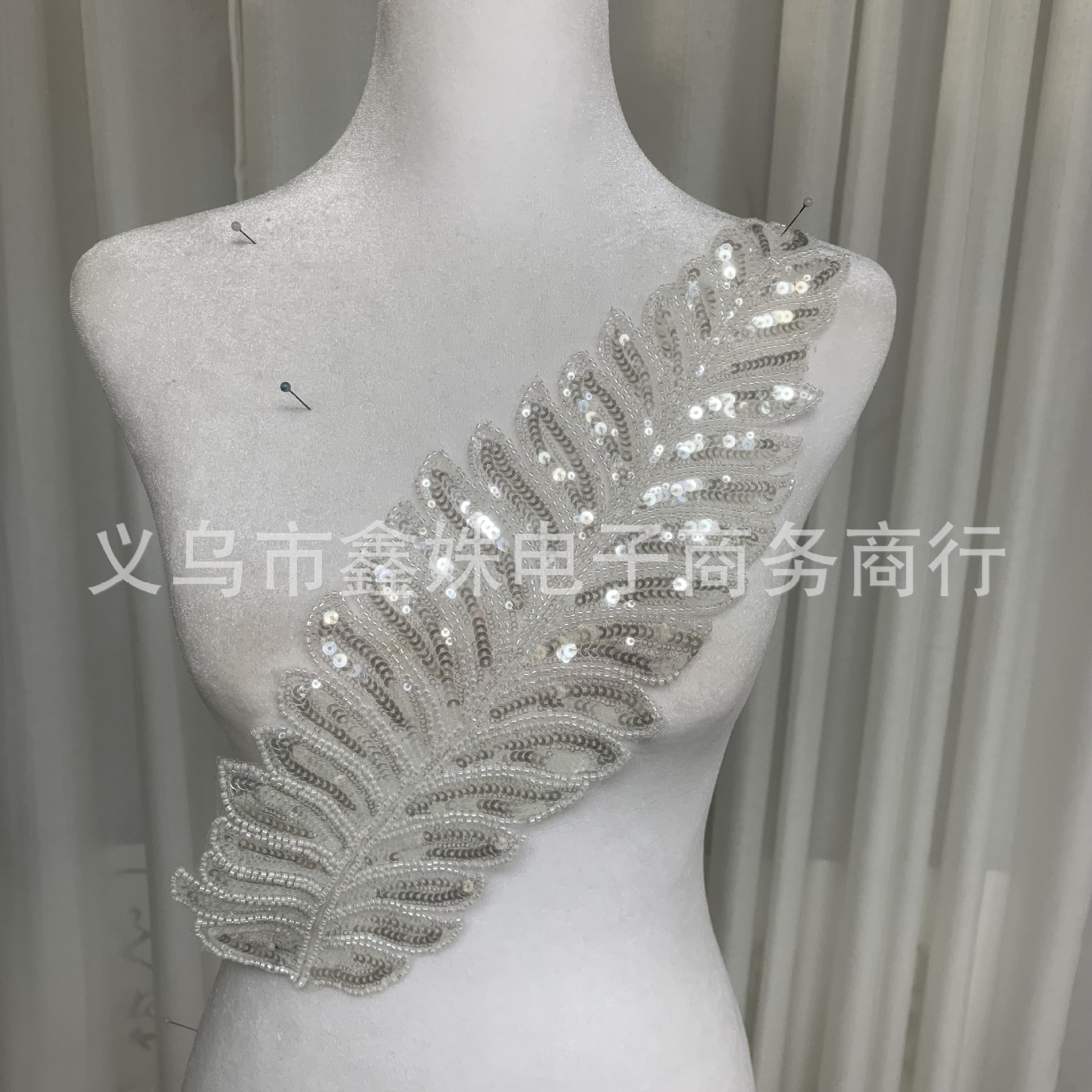 Wholesale of computer-embroidered sequined leaf fabric wedding dresses, formal wear, ethnic costumes, performance costumes and stage costumes