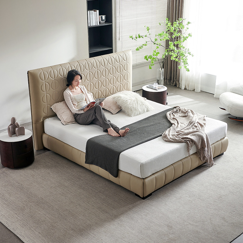 意式设计师真皮床米洛提轻奢双人床高端软包大床1.8米软包详情图1