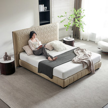 意式设计师真皮床米洛提轻奢双人床高端软包大床1.8米软包