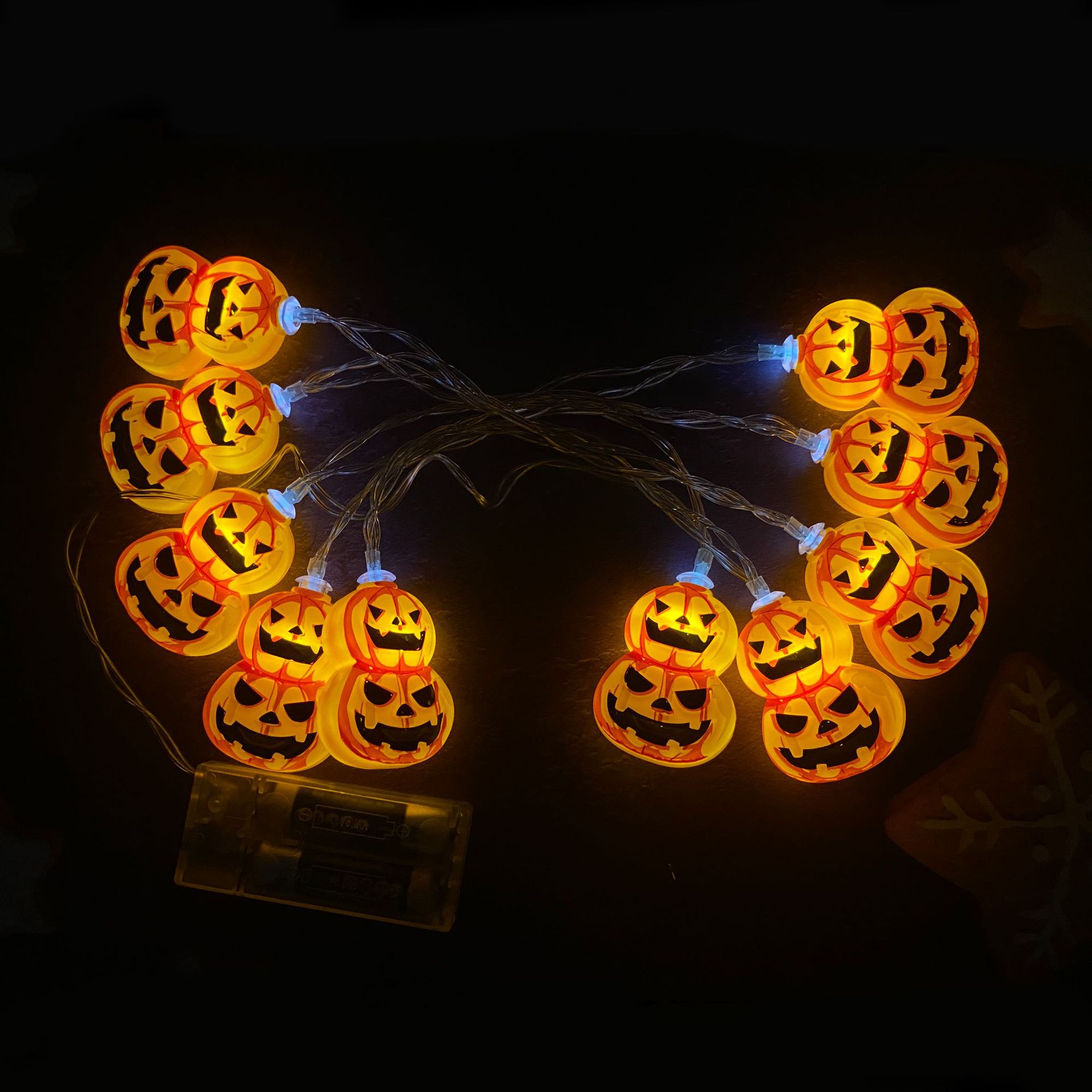 Cross-border new LED Halloween light strings, Easter Ghost Festival decorative light strings, pumpkin ghost skull head light strings Specification image
