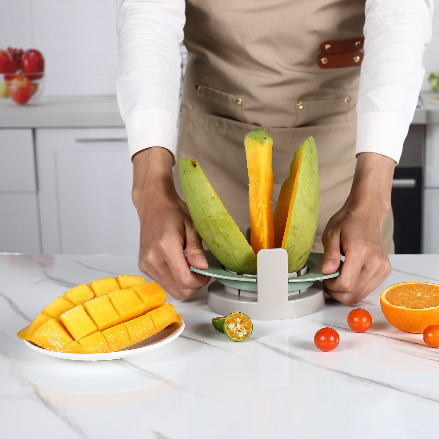 Home fruit slicer 4-piece apple slicer Mango corer Kitchen fruit and vegetable tool Fruit divider Specification drawing