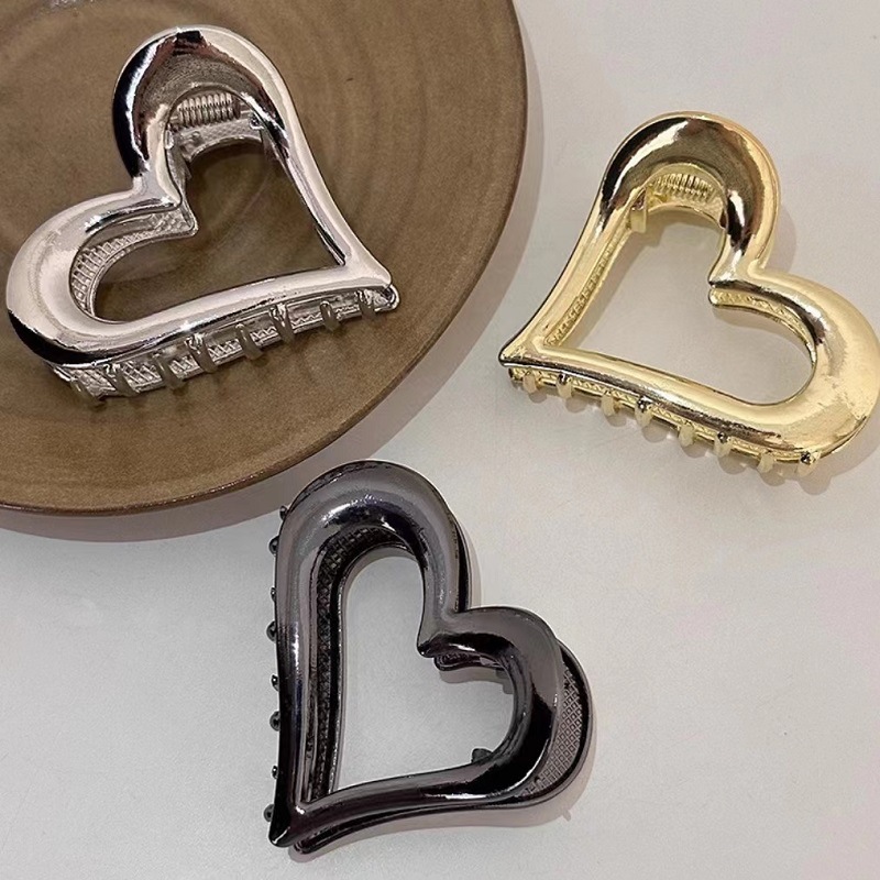 Korean high-end metal heart-shaped hairpin for women, large back head updo, shark hairpin, elegant hairpin headwear