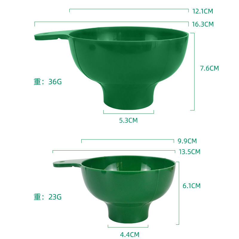 Large plastic wide mouth funnel home jam funnel salad sauce large diameter funnel multi-function large wine leak Application Scenario