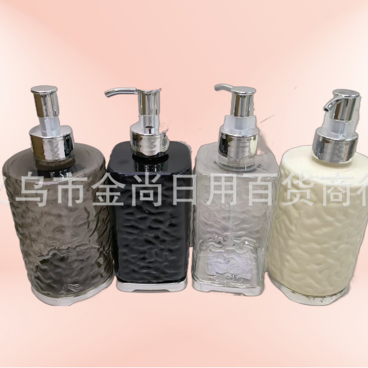 A variety of hand sanitizers, shampoos, portioned bottles, travel sparkling bottles, light luxury body washes, hand sanitizers, press-type plastic Item Picture