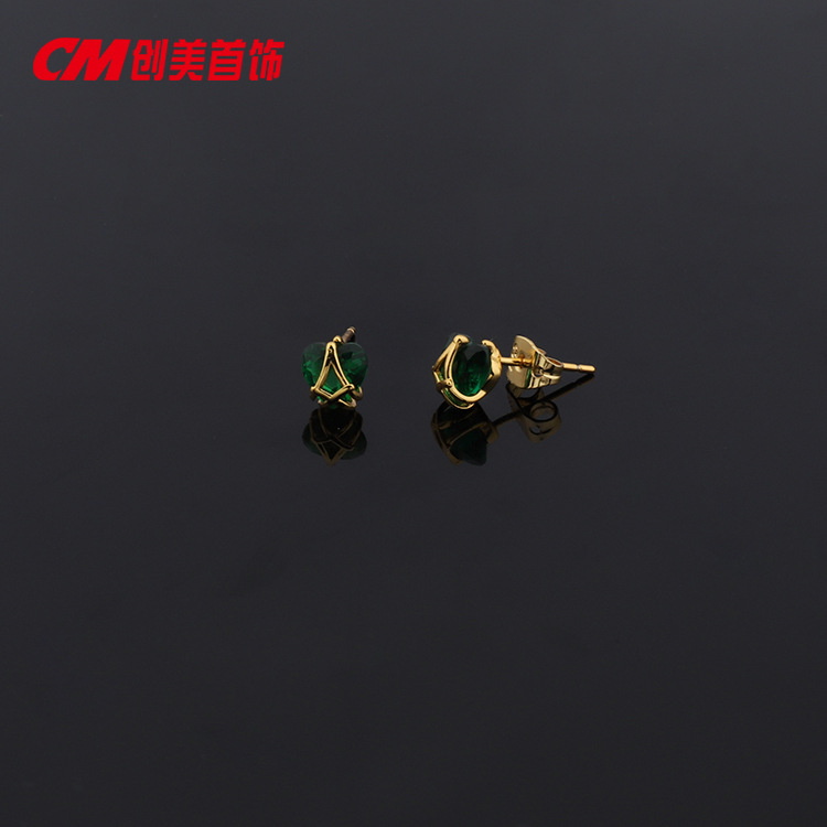 Chuangmei Jewelry's colorful synthetic cubic zirconia heart-shaped stud earrings exude a French retro charm and a high-end feel Item Picture