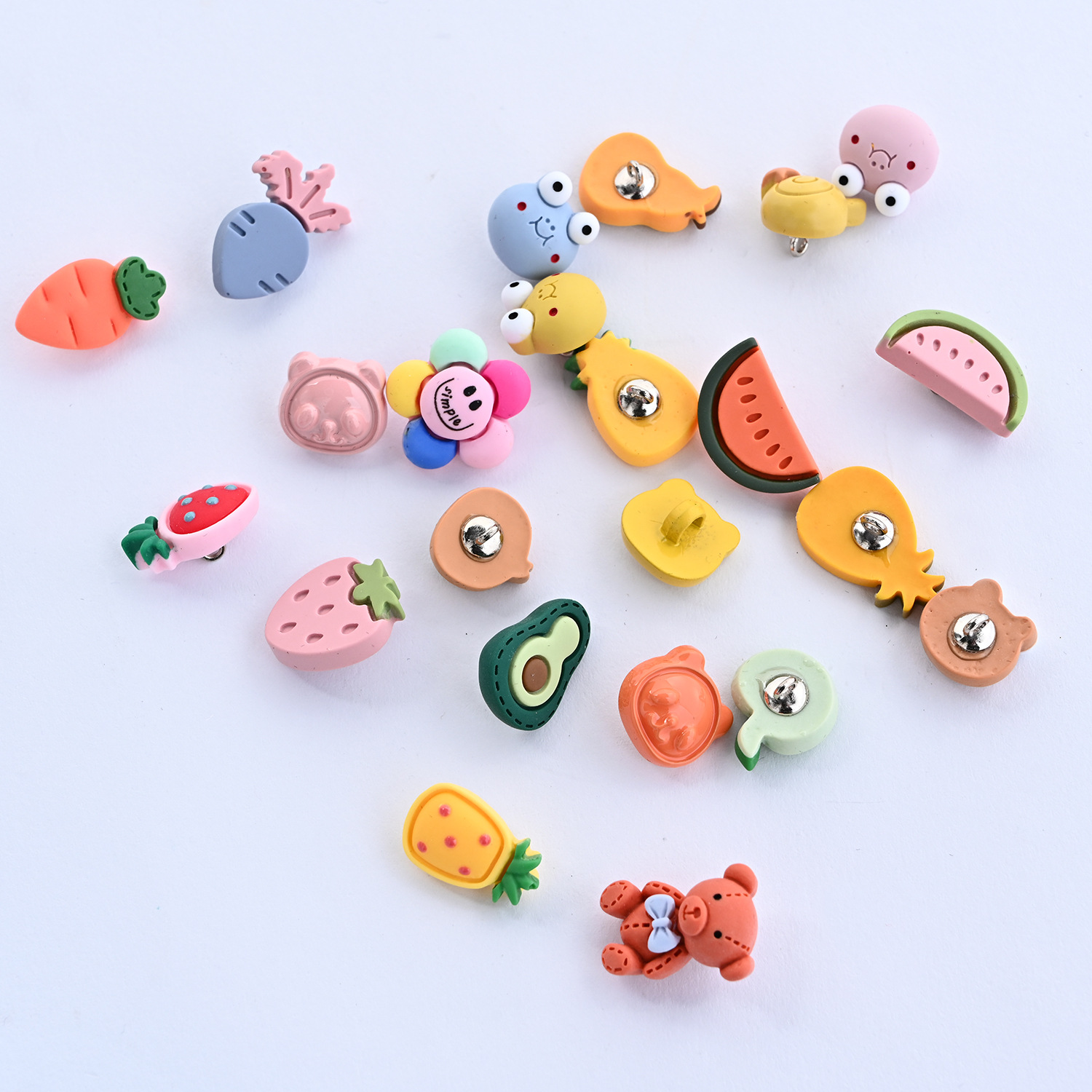 Cute colorful cartoon animal fruit buttons, children's shirts, sweaters, decorative buttons, versatile buttons for clothes details Picture