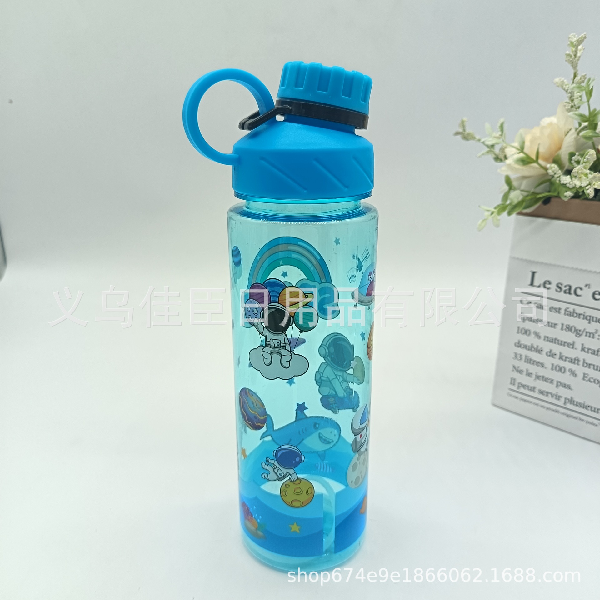 Cross-border best-selling summer space cup, direct drinking cup with screw cap, men's and women's drinking cup, high appearance level, portable sports water bottle Application Scenario