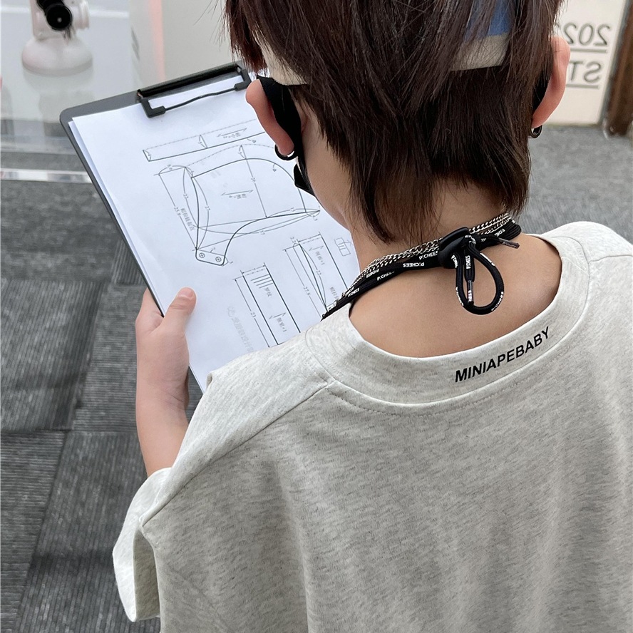 Spring/Summer 2026 Children's short-sleeved shirts, 230g liquid water-soft cotton neckline with small letters, solid color basic short-sleeved shirts for boys and girls Application Scenario