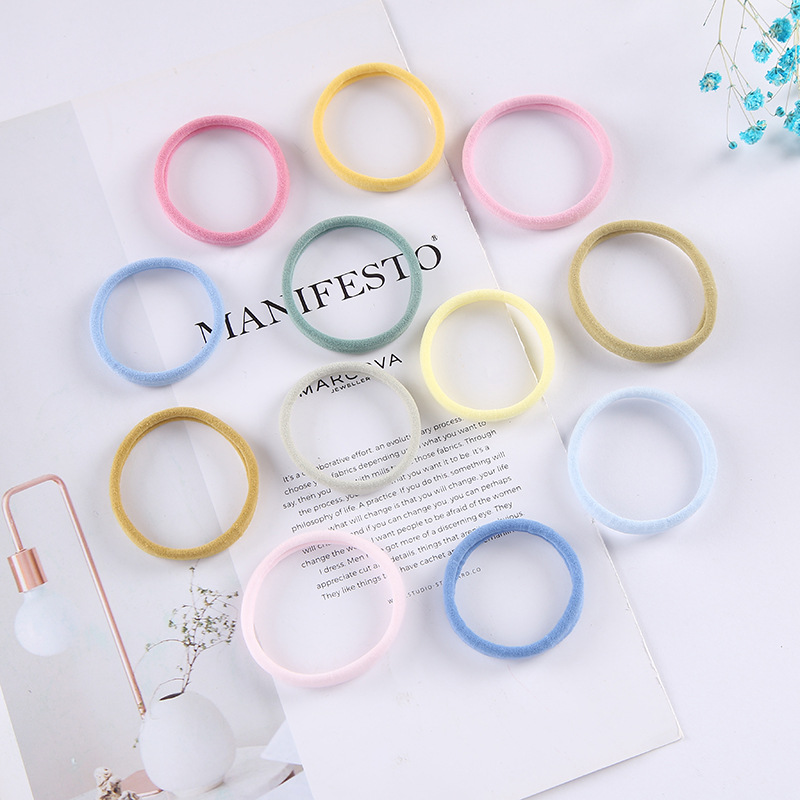 Korean style towel band hair tie, simple gradient color series, high-elasticity seamless hair tie spring and summer rainbow hair tie set Application Scenario