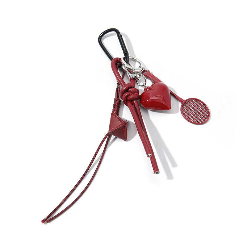 跨境 miu系秋冬时尚手工编织皮绳水晶爱心挂坠钥匙扣包挂车载挂饰