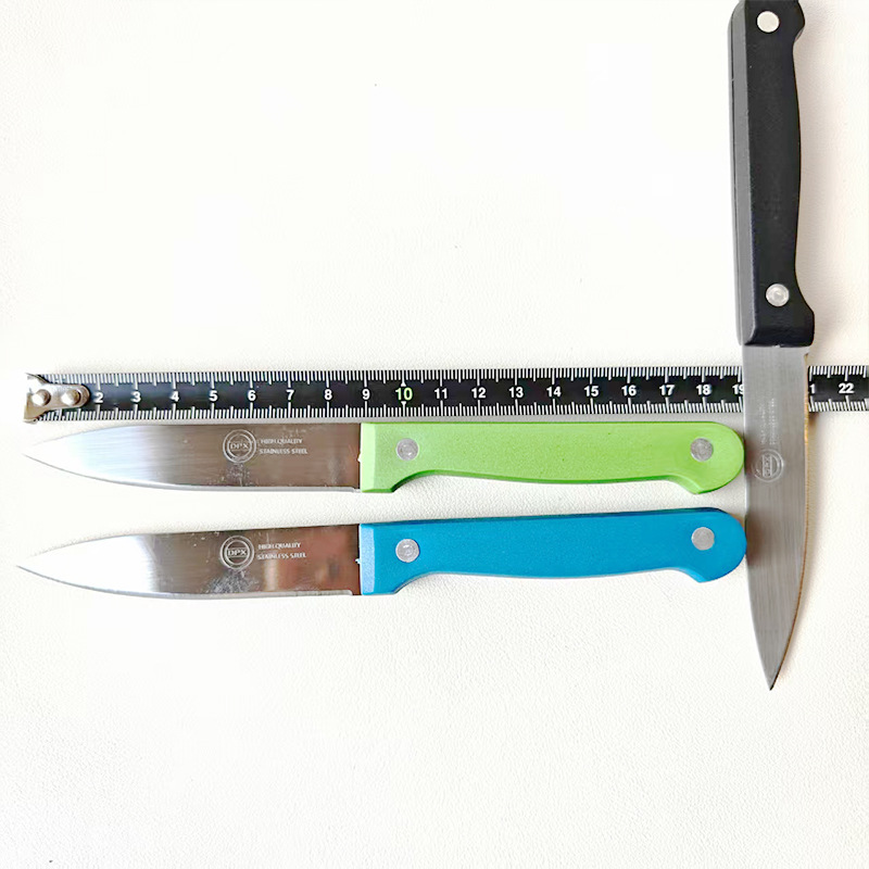 【 Zone 2-6 】 Two-prong fruit knife 12/ box 720/ box two-prong fruit knife with colorful handle kitchen fruit peel knife Watermelon knife Household daily-use box fruit knife 2 yuan wholesale supply Application Scenario