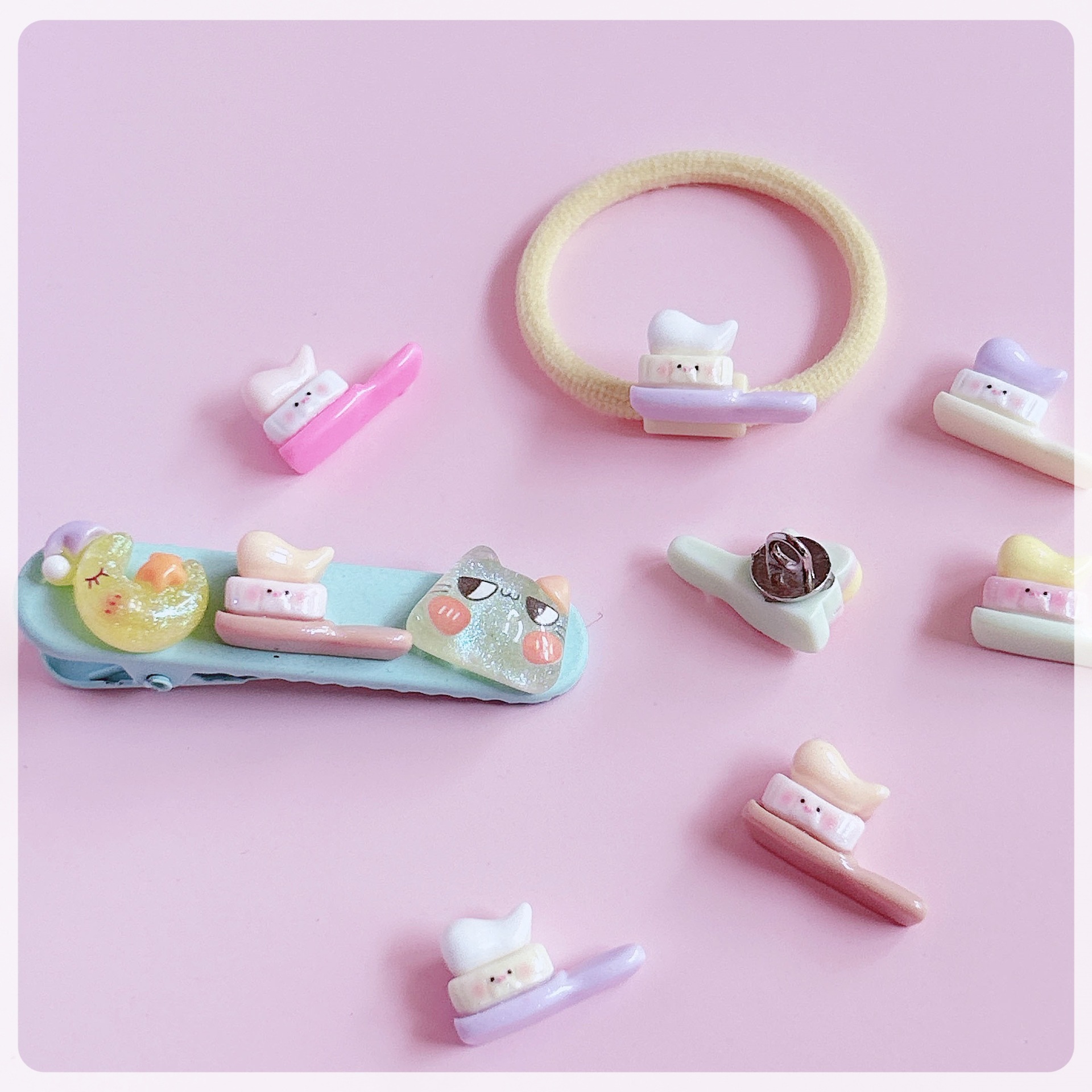Cute mini toothbrush decoration, diy hair accessory, hair clip decoration, mouthwash cup accessory, handcrafted creative matching stickers Application Scenario