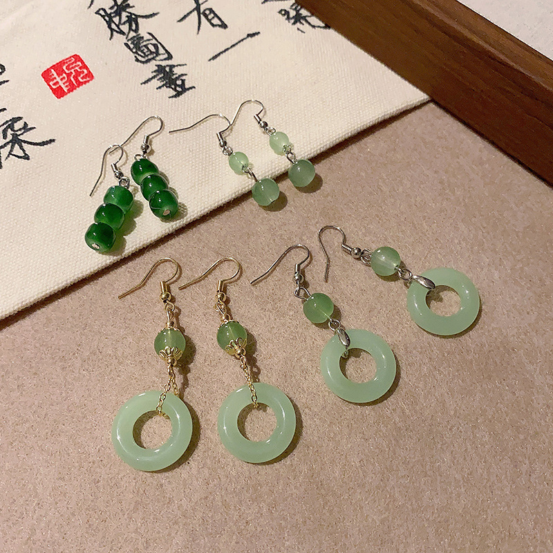 New Chinese-style peace pendant earrings, women's retro charm, high-end feel, long earrings, bestsellers, personalized and versatile earrings Specification image