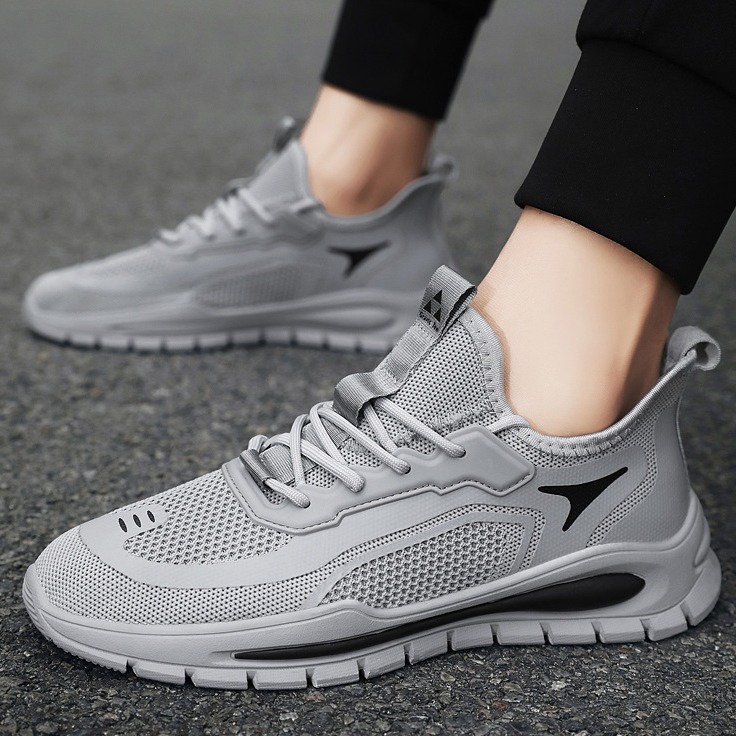 The new men's shoes from Feizhi are versatile and come in for the summer of 2024. They are mesh coconut shoes for men's work and casual wear, as well as breathable sports running shoes Application Scenario