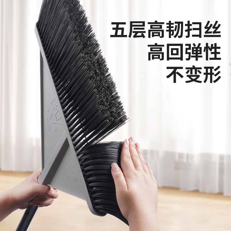 Extra Large Hard Hair Broom Garden Broom Factory Room Warehouse Long Handle Broom Lengthening And Widening Do Not Bend Over Sanitation Cleaning Application Scenario