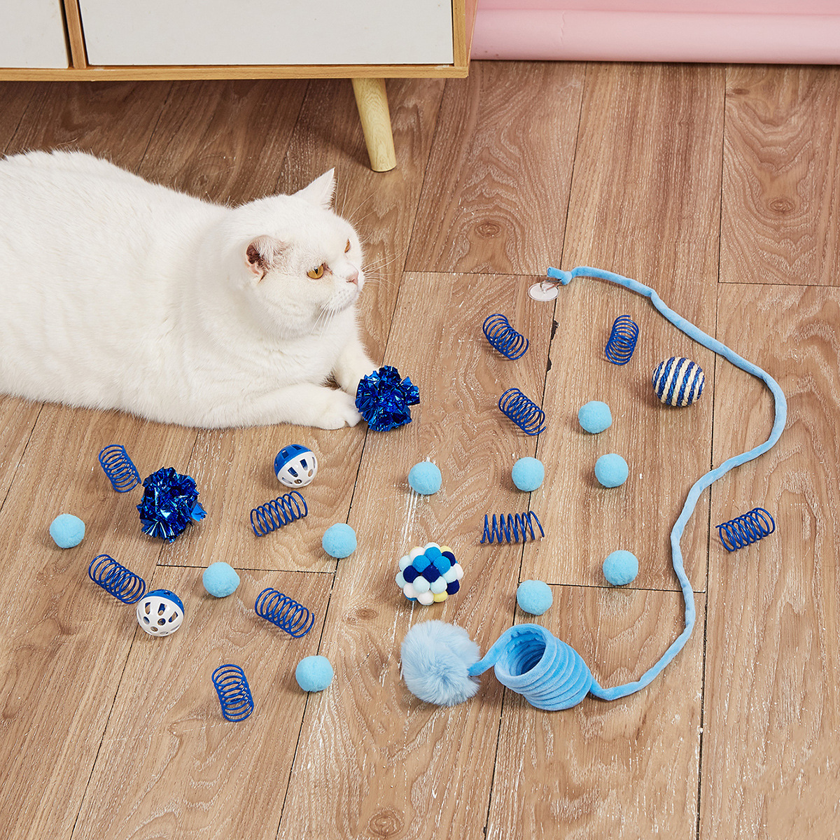 跨境热卖猫玩具套装弹簧铃铛球逗猫套装猫咪自嗨耐咬玩具厂家直销