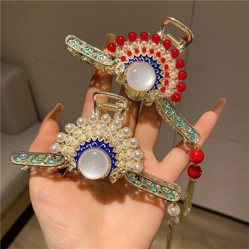 New style of Chinese-style flower actress Peking Opera phoenix crown tassel series hairpin grab clip, large female size, elegant back head clip type clip
