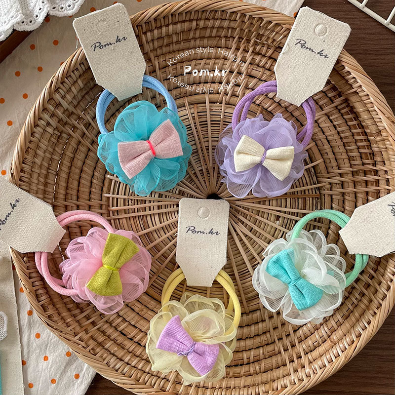 New Korean-style sweet tulle flower hair band, children's high-elasticity matching ponytail bun hair band cute hair accessory Application Scenario