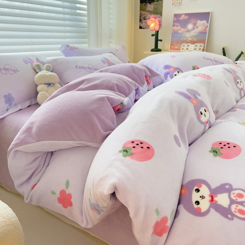 Milk velvet four-piece set for winter warmth, thickened coral velvet quilt cover, double-sided fleece flannel bed sheet three-piece set Application Scenario
