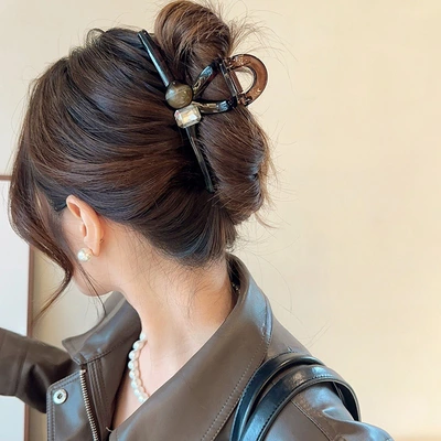 Simple High-Grade Hair Clip Women's Large Hair Clip Back Head 2024 New Exquisite Shark Clip Hair Clip