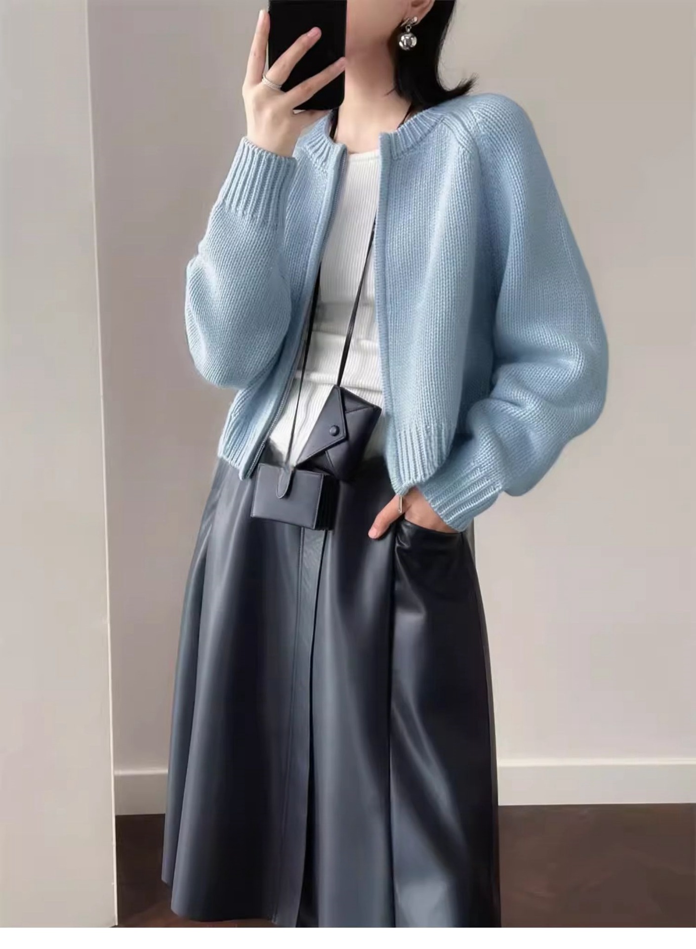重磅加厚100纯羊毛开衫女秋冬圆领减龄毛衣百搭拉链针织打底外套详情10