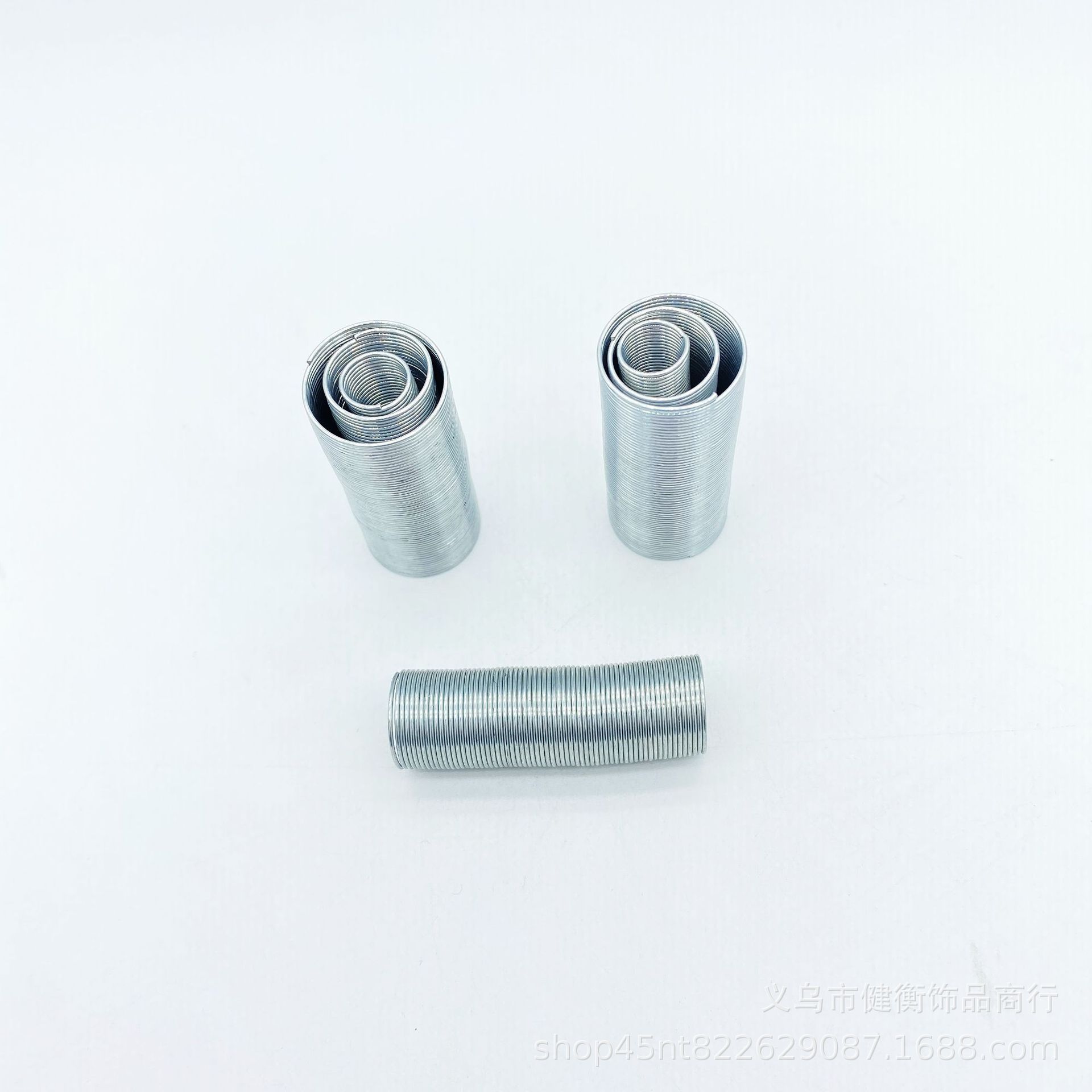 压缩弹簧实物图