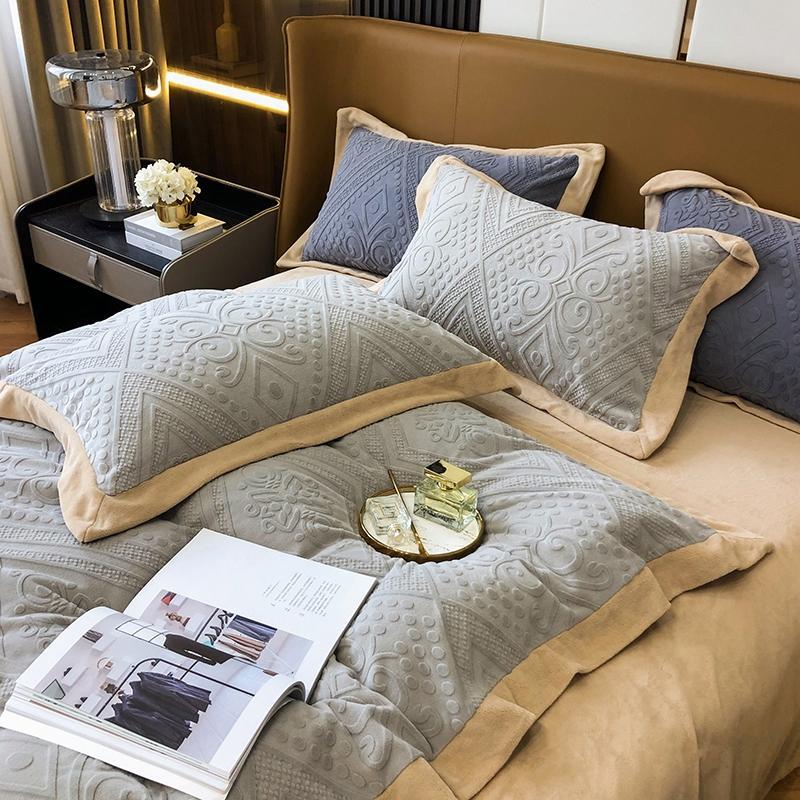 Class A Baby Fleece 4-Piece Set European Milk Fleece Thickened Coral Fleece Duvet Cover With Fleece Flannel Winter 1.8 Bed Cap details Picture
