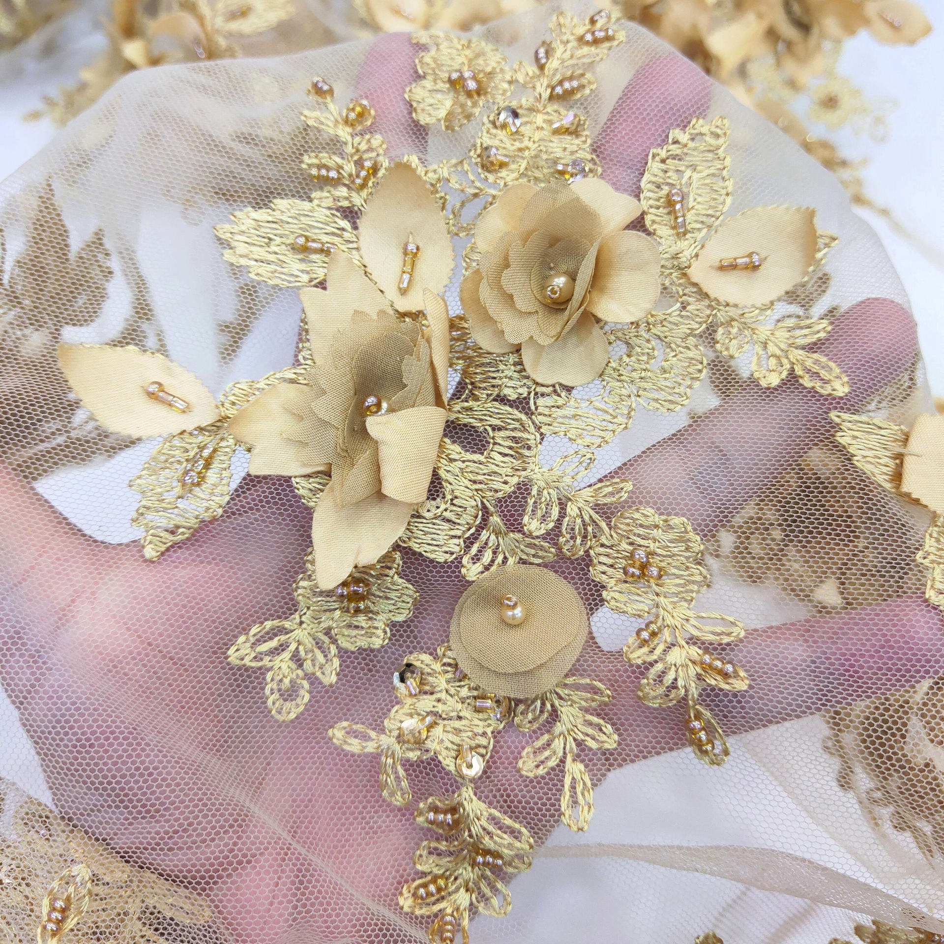 手工缝珠立体刺绣DIY现货童装晚礼服花边装饰辅料钉珠蕾丝贴花详情图3