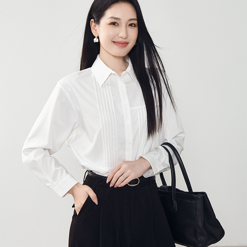 春季女士纯色衬衫Polo领日系设计感上衣新款宽松复古百搭衬衣开衫