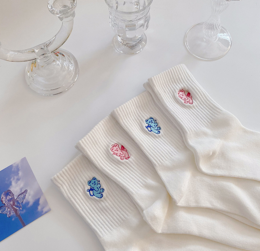 Mid-calf socks, cute angel embroidery socks, pure cotton ins, trendy and sweet, versatile Japanese white cartoon long socks Specification image