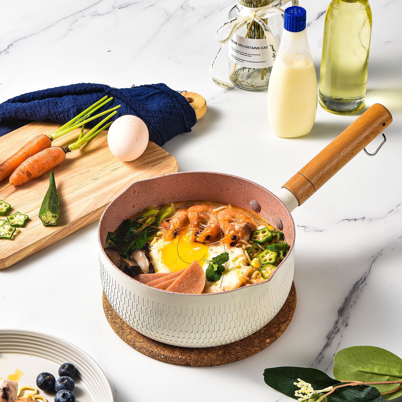 Non-stick tourmaline instant noodle pot, household non-stick base soup pot, baby and infant complementary food small milk pot, Japanese snow flat pot Specification image