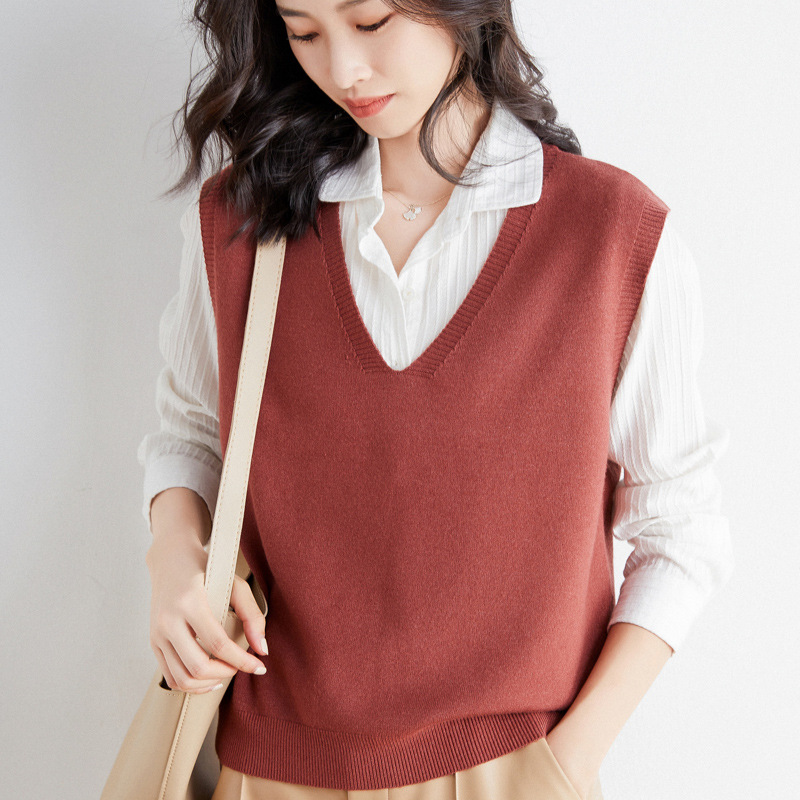 Wool blend 2022 Autumn/Winter new women's loose V-neck solid color short pullover vest