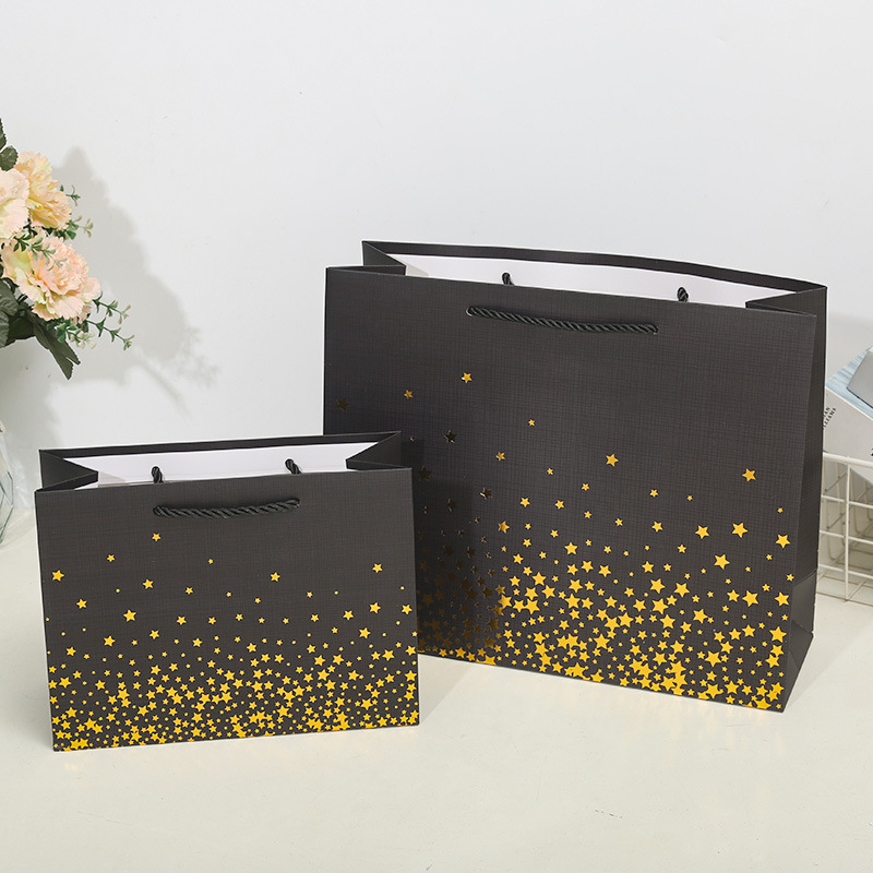 Cross Bag Star Gift Bag Tote Bag Paper Bag Clothing Shopping Bag Birthday Gift With Hand Gift Application Scenario