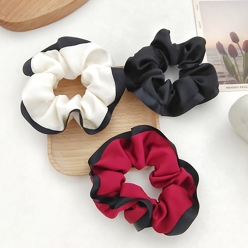 New elegant and stylish large-sized hair band, Korean ins retro French hair band accessory, simple hair band accessory for women details Picture