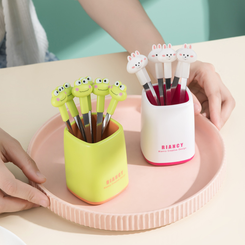 Fruit fork cartoon animal set Stainless steel household child safe fruit tag Item Picture