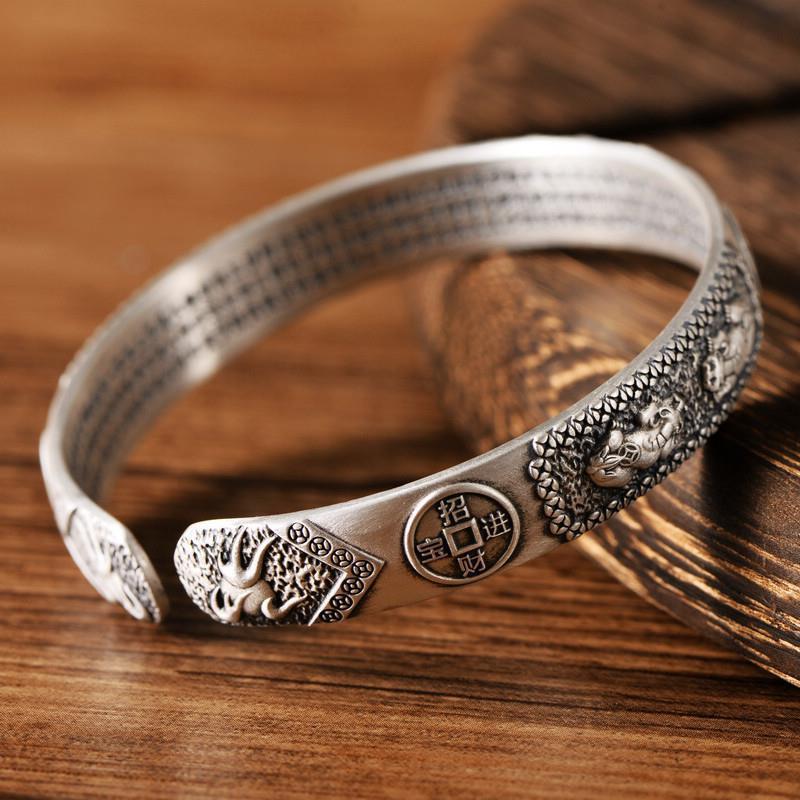 Retro trend aged wealth-attracting PI Xiu white copper silver-plated bracelet, men's copper coin bracelet, personalized Heart Sutra Thai silver bracelet details Picture