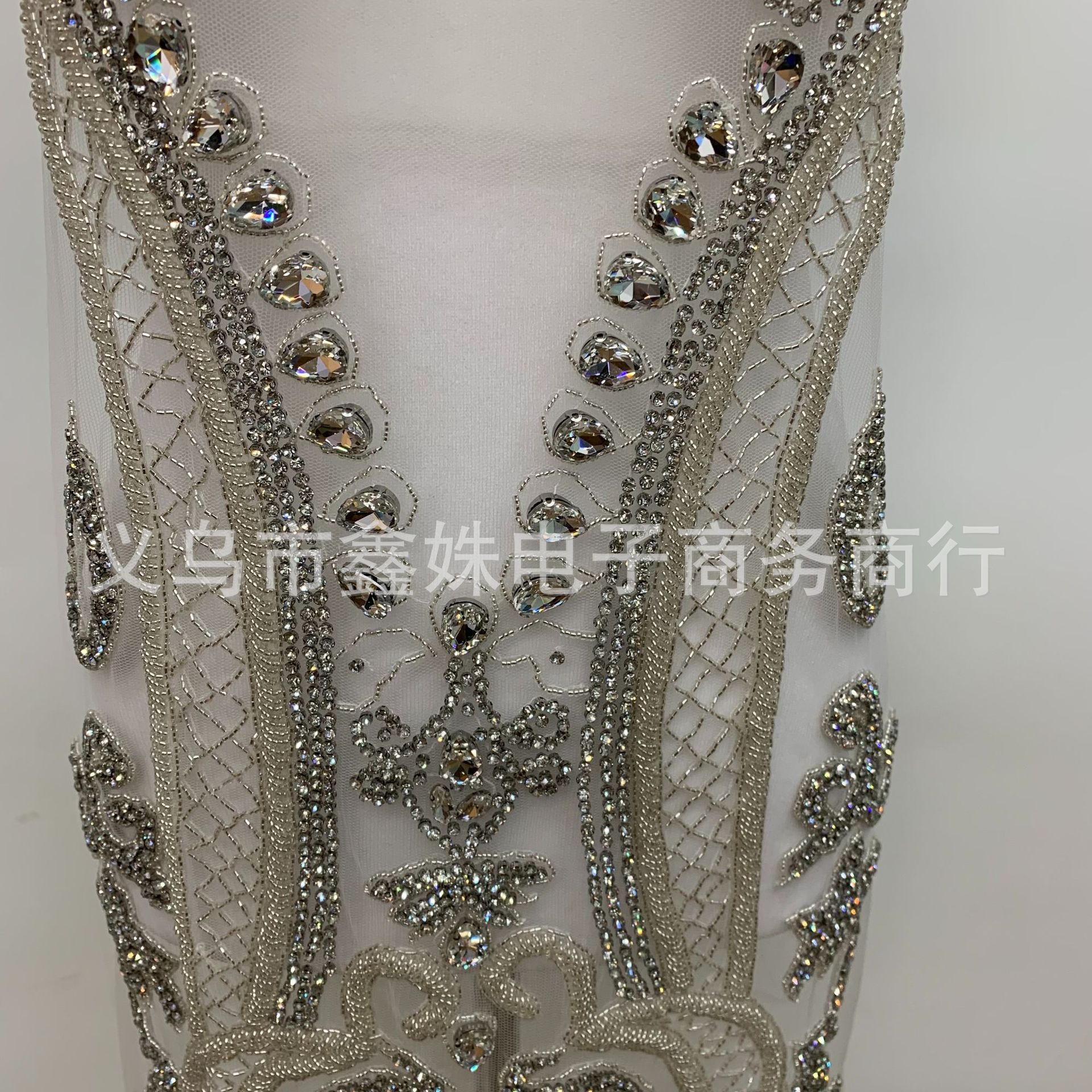 High-quality handcrafted beaded luxury cut-out sexy dress, rhinestone bridal dress, large-sized cut pieces, clothing accessories Application Scenario