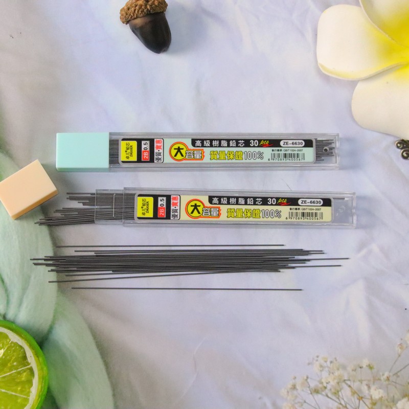 Creative Large Capacity Automatic Lead Core 30 Sets Of Press Pencil Replacement Lead Active Pencil Accessories Resin Lead Wholesale details Picture