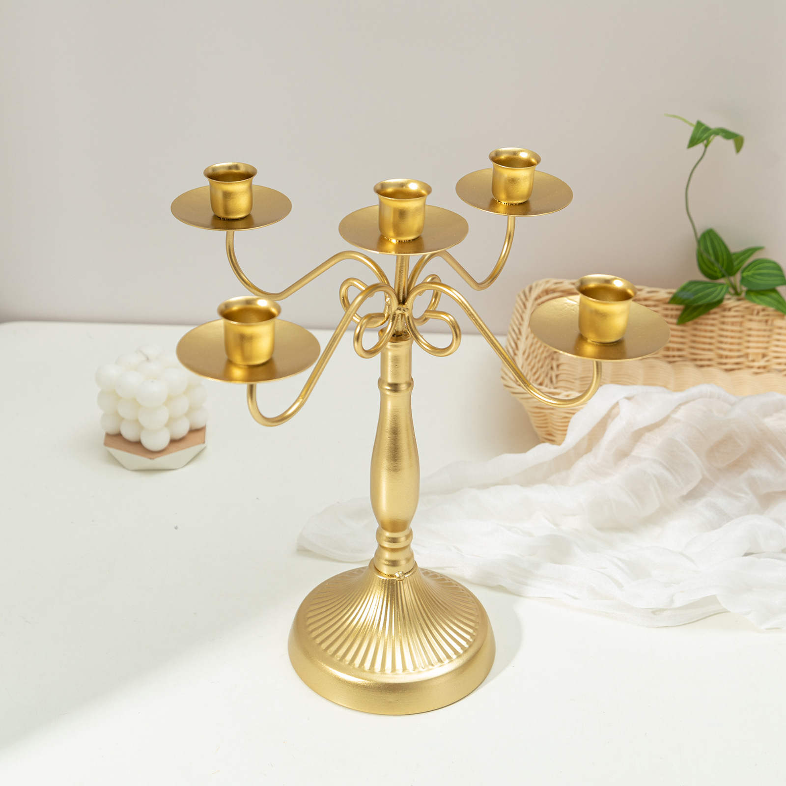 European Vintage Candlestick Table Decoration Romantic Candlelight Dinner Shooting Props Western Food Nordic Candle Table Decoration
