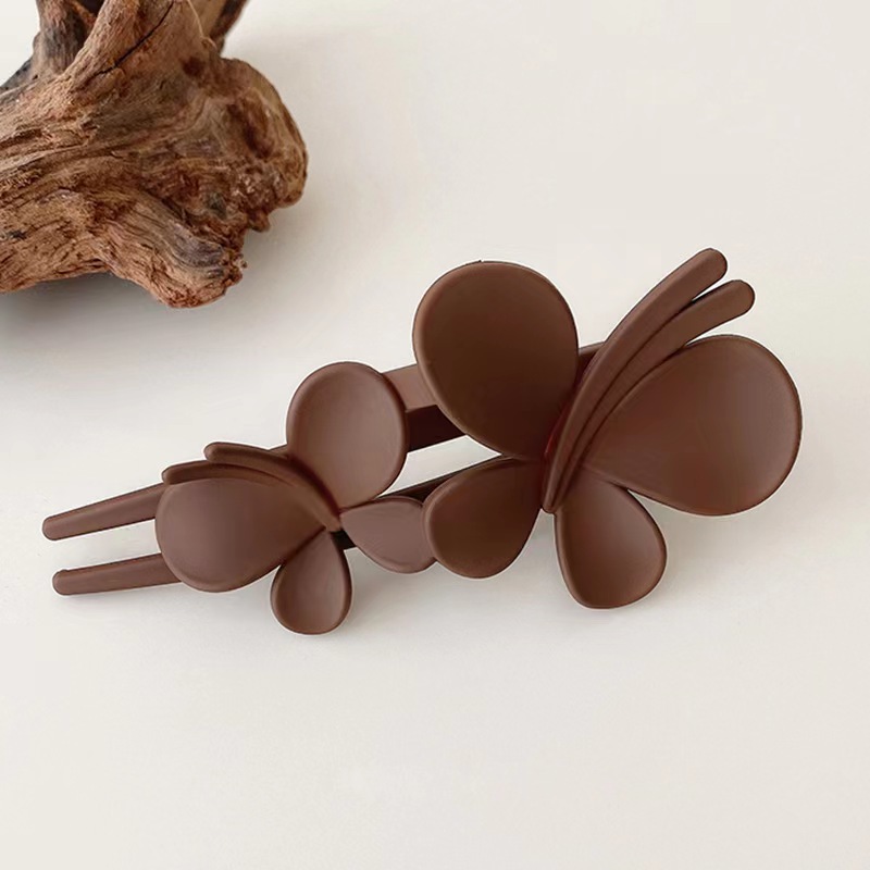 Net Red High Appearance Level Simple Matted Butterfly Hairpin Female Fairy Super Sensen Female Hair Accessories Advanced Sense Summer 2023 Specification drawing