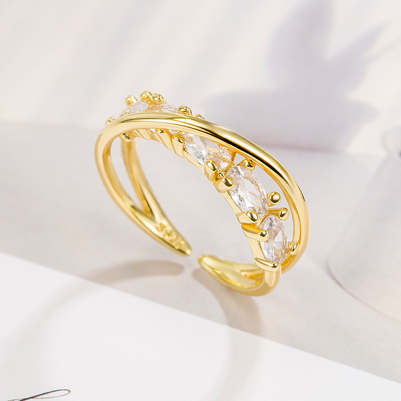 Kimoj's New Cross-Zirconia Ring, A Niche Design For Women, Exudes A Sense Of High-End, Tight Opening Index Finger Ring, And Is Fashionable, Versatile And Simple Application Scenario