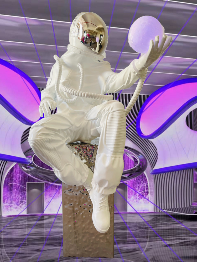 Astronaut astronaut large bar sculpture fiberglass decorative items hotel creative sales office floor-standing welcome decoration details Picture