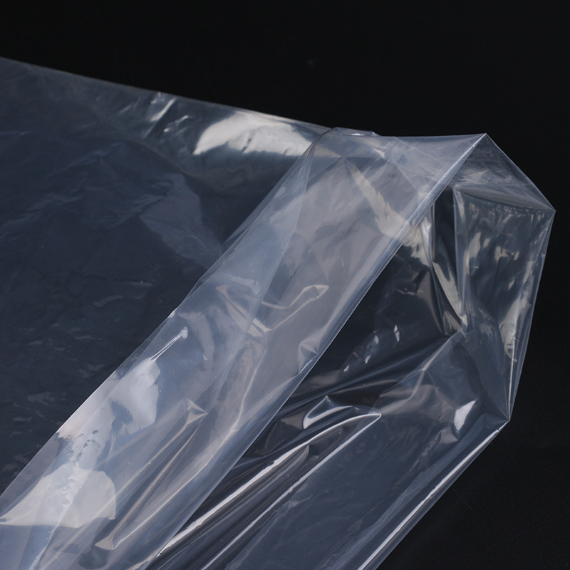 Disposable pe hanging bags for clothes and suits, printed dust-proof bags for dry cleaners, PE transparent plastic dust-proof covers for suit bags Application Scenario