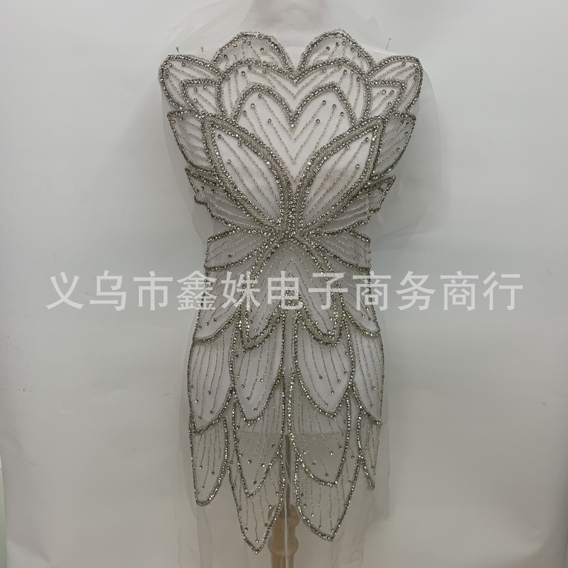 Multi-layer three-dimensional rose glass diamond cloth patch DIY wedding dress, evening dress, banquet show, dance costume accessories