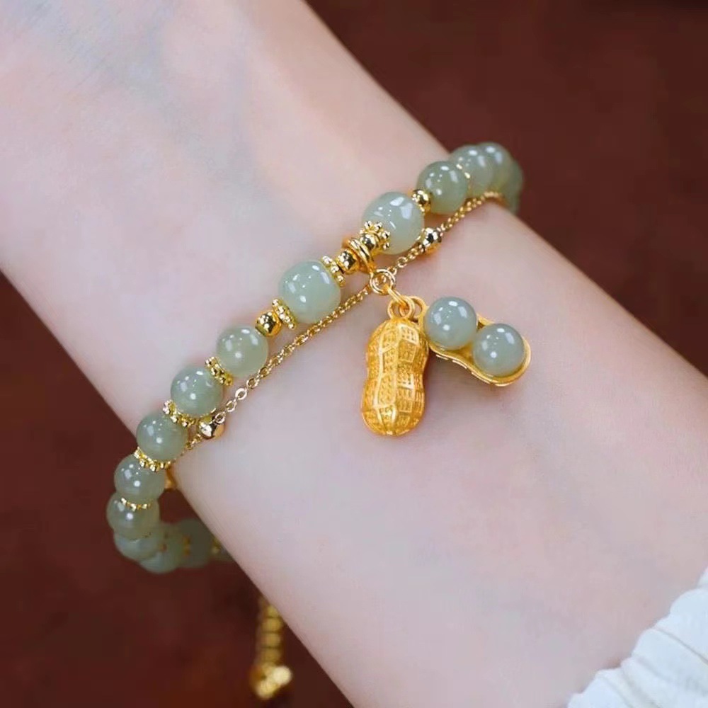 The popular and trendy Peanut Fortune brand's elegant bracelet is a new double-layer layered, luxurious and high-end personalized bracelet for women details Picture