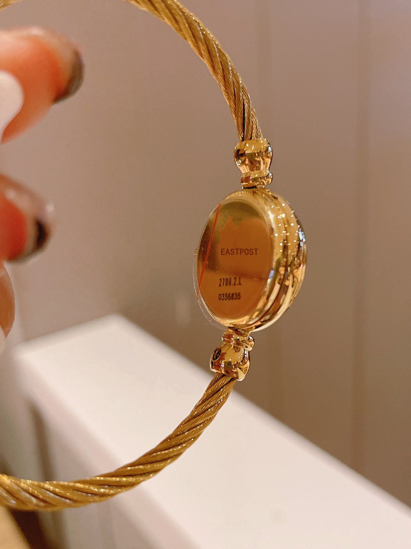 古 双G手镯手表女防水小巧气质简约潮流女生复古弹簧贝母手镯表详情11