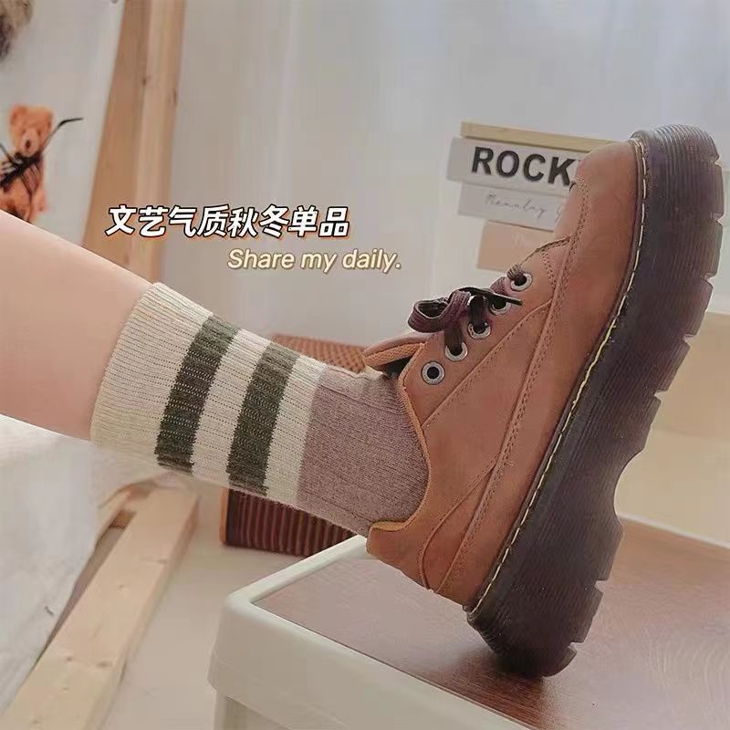 Socks Female Autumn/Winter Instagram Fashion Midtube All-Match High Appearance Level Mori Vintage Japanese Korean College Wind Pile Pile Stockings details Picture