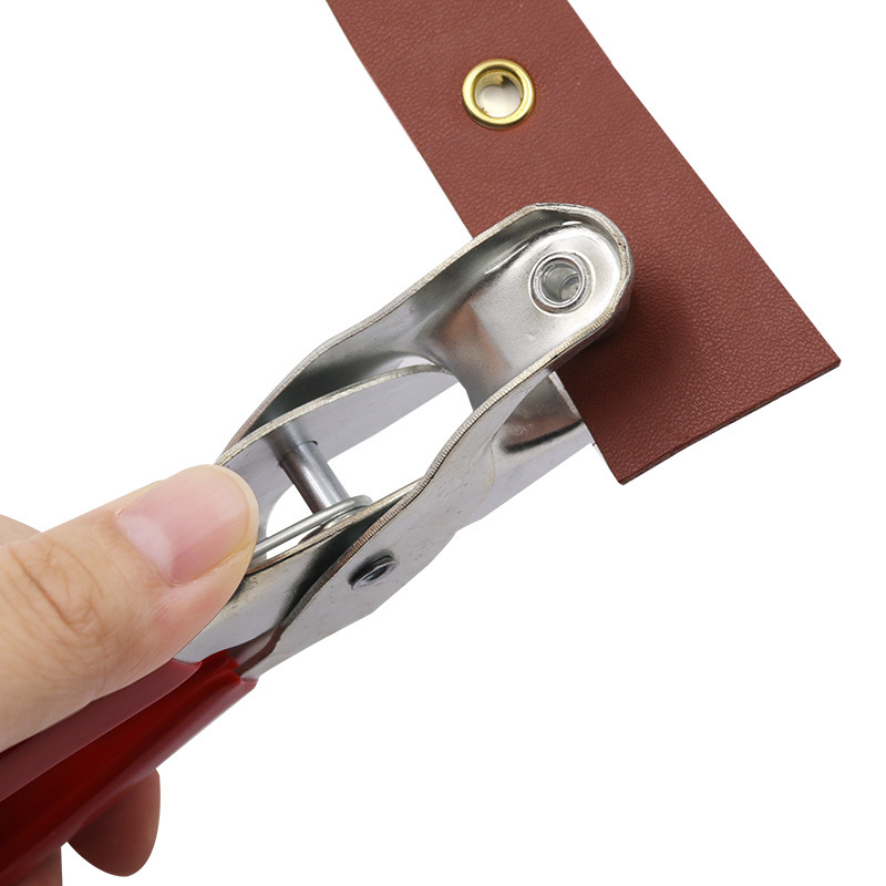 Shoe eye clips, chicken eye pliers, shoe eye punching pliers, rivet pliers, punching pliers, shoe eye pliers, chicken eye buckles come with 4MM buttons details Picture